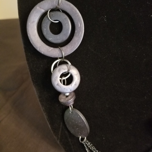 BLACK ORNAMENTS ON BLACK CHAIN NECKLACE - Picture 2 of 2